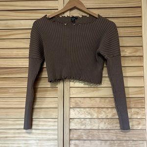 Cropped sweater